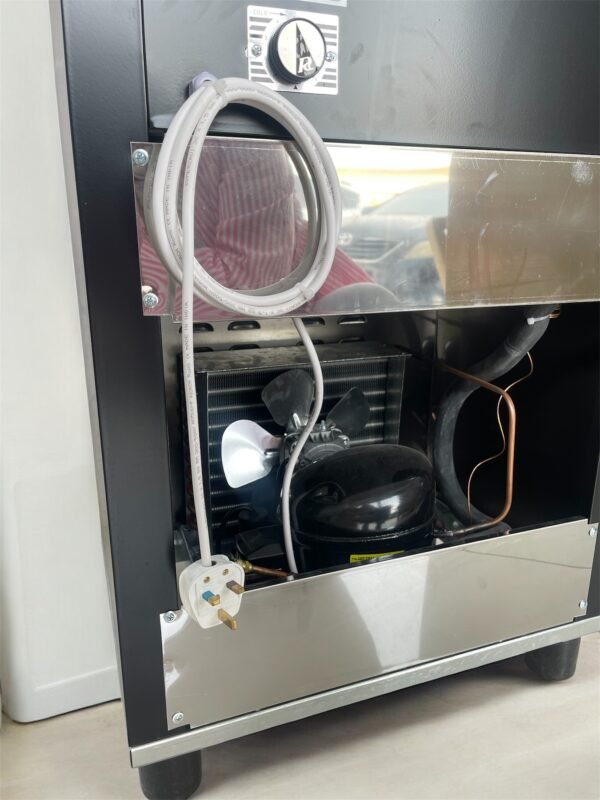 💧 Stainless Steel Water Cooler – 34L Tank – 25 Gallons/Hour - Image 10