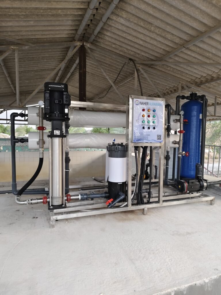 أفضل مزود لمبردات مياه الخزان في دبا الفجيرة 0561513111 3 محطات تحلية مياه الآبار المالحة 0561513111